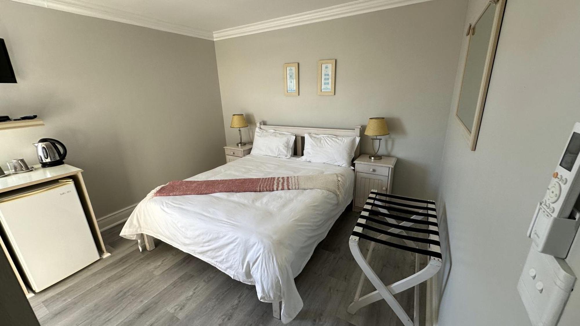 Oceansnest Guest House Bloubergstrand Exterior photo
